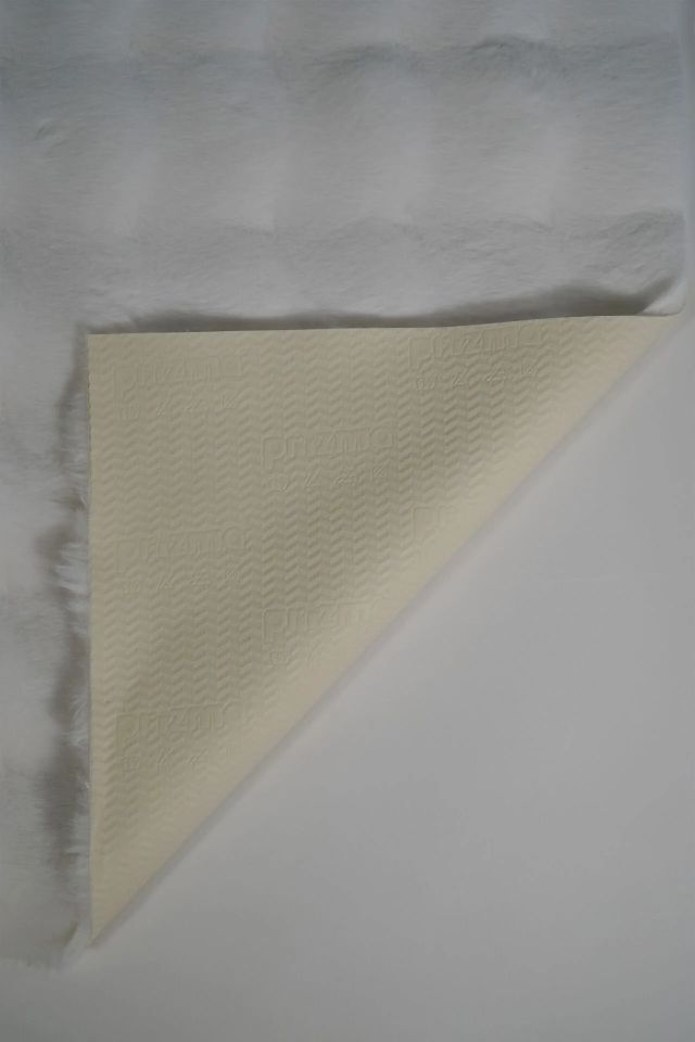 Bubble 150cm x Özel Ebat Halı Beyaz