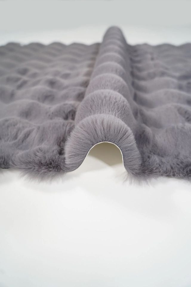 Bubble 150cm x Özel Ebat Halı Füme