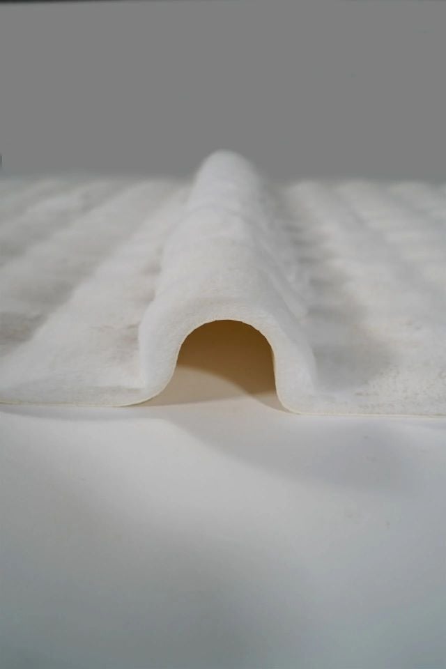 Bubble 75cm x Özel Ebat Halı Beyaz