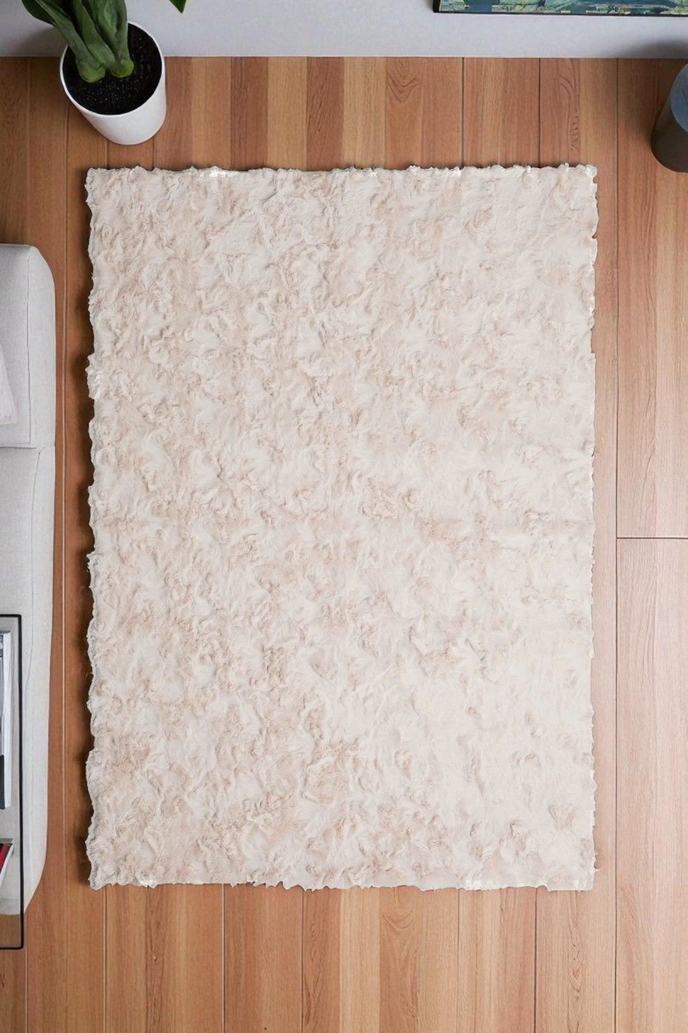 Micropost Halı | Krem