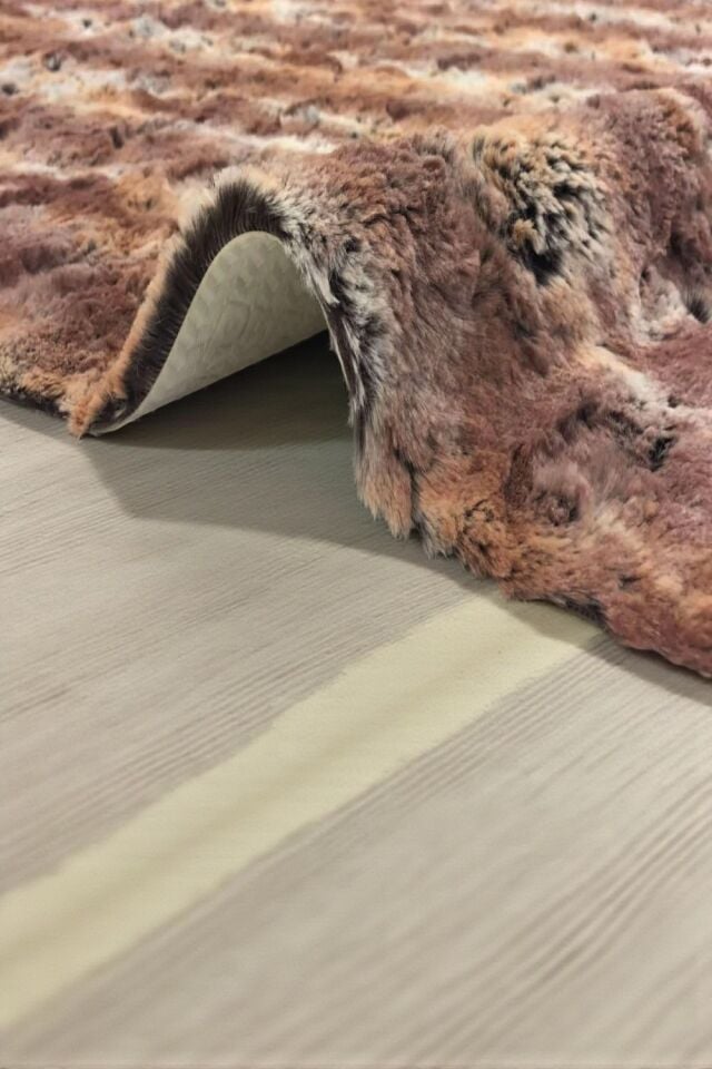 Micropost Halı | Tiger