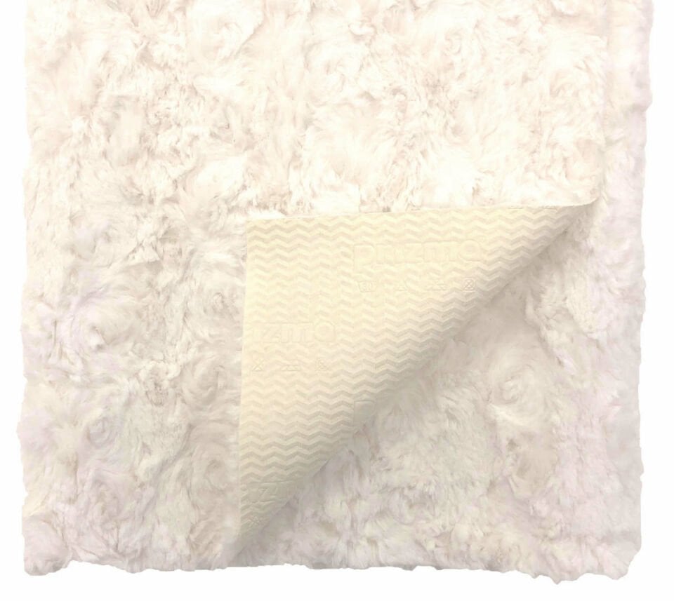 Micropost 75cm x Özel Ebat Halı Beyaz