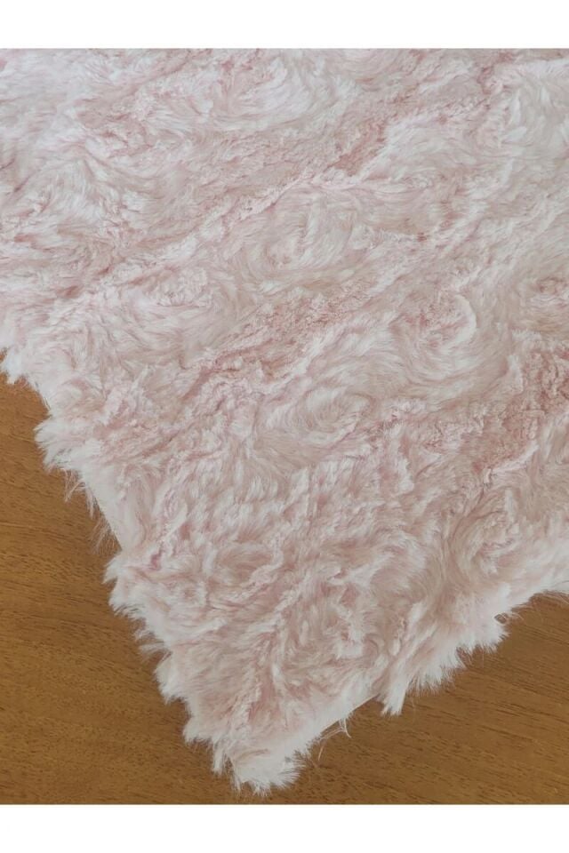 Micropost 150cm x Özel Ebat Halı Pudra